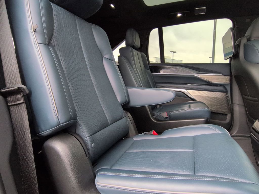 Certified 2025 Cadillac Escalade IQ Sport 2 image 37