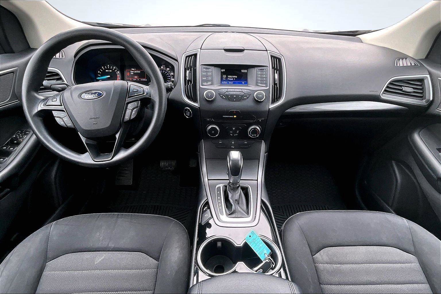 Used 2015 Ford Edge SE image 15