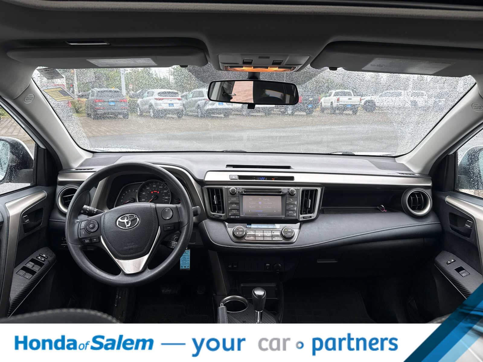 Used 2013 Toyota RAV4 XLE AWD/4WD image 10
