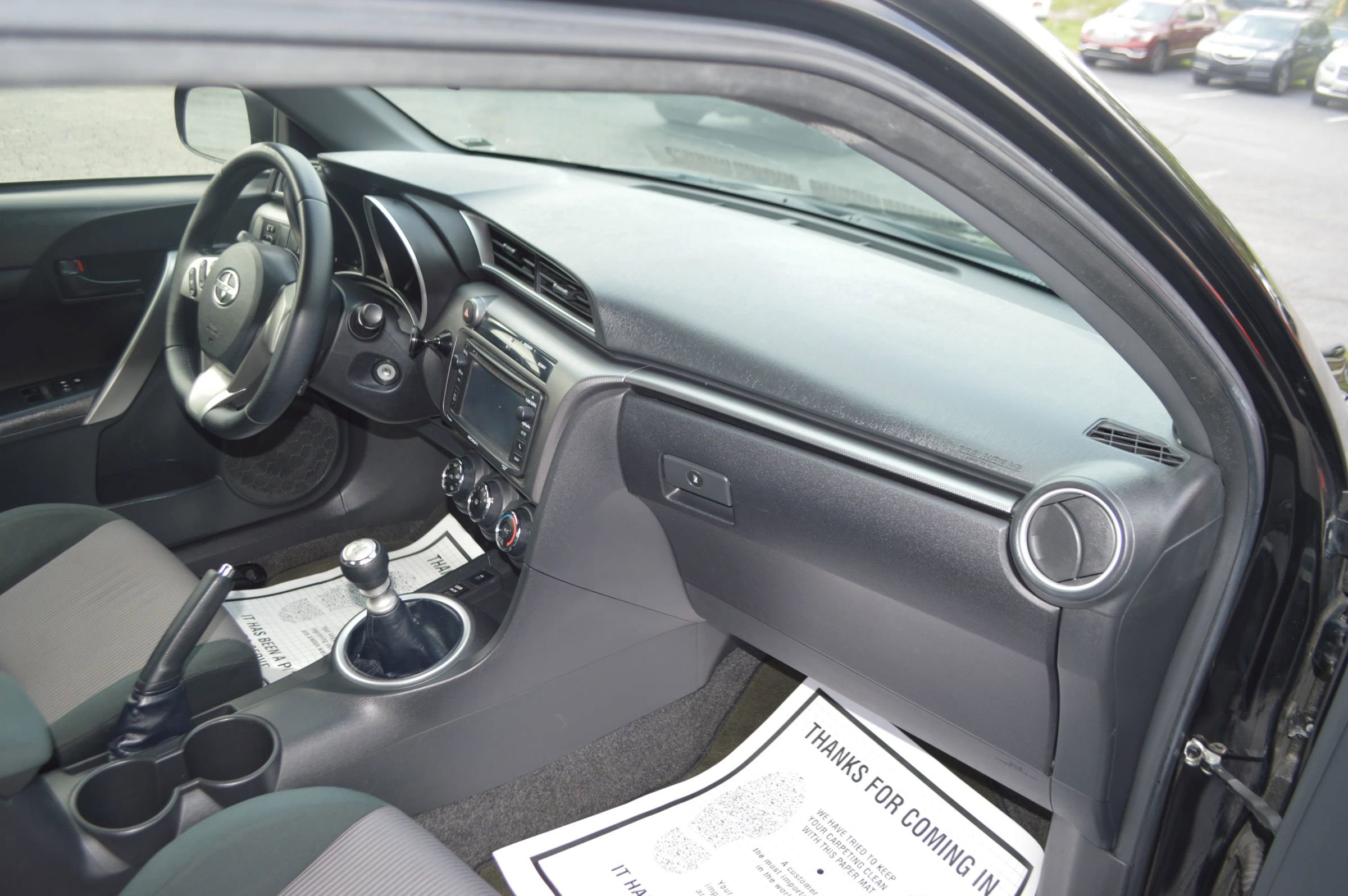 Used 2015 Scion tC image 19