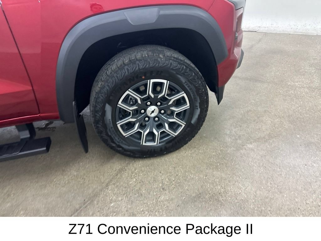 Used 2024 Chevrolet Colorado Z71 w/ Z71 Convenience Package 2 AWD/4WD image 16