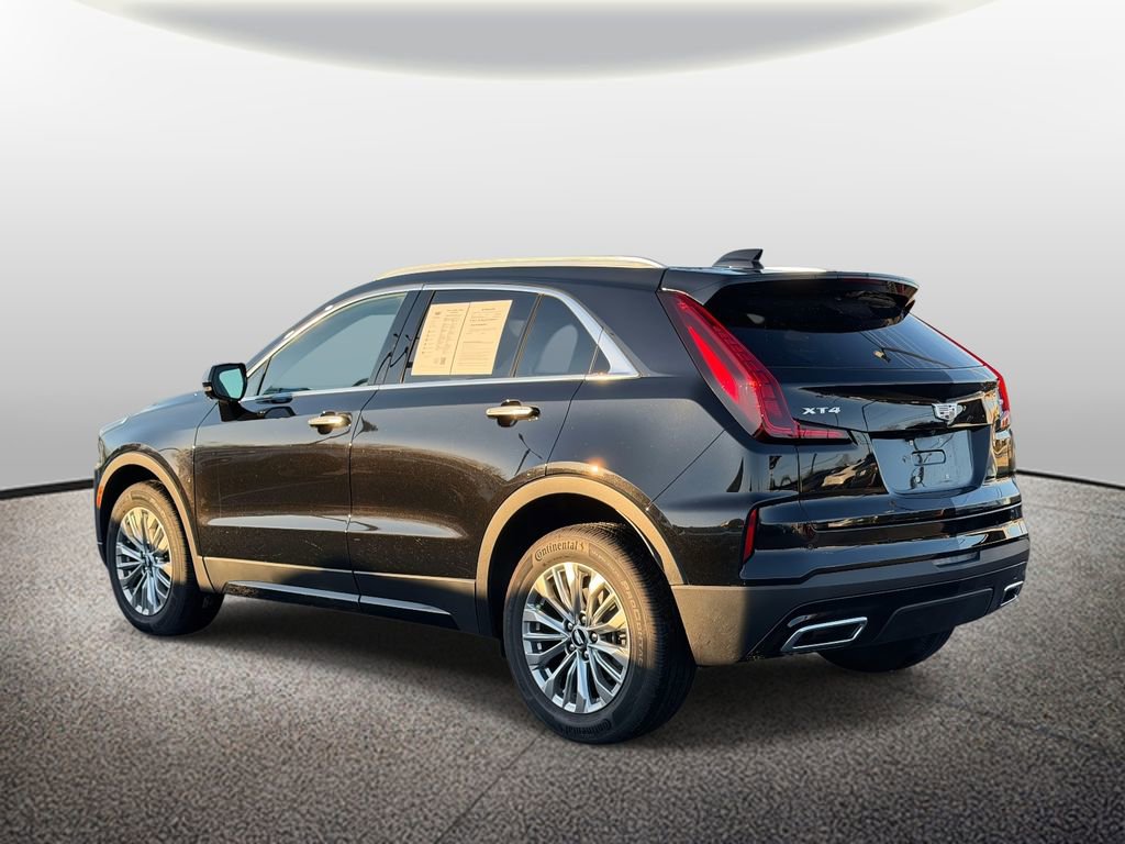 Certified 2025 Cadillac XT4 Premium Luxury image 6