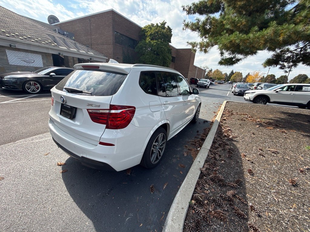 Used 2016 BMW X3 xDrive28i AWD/4WD image 6