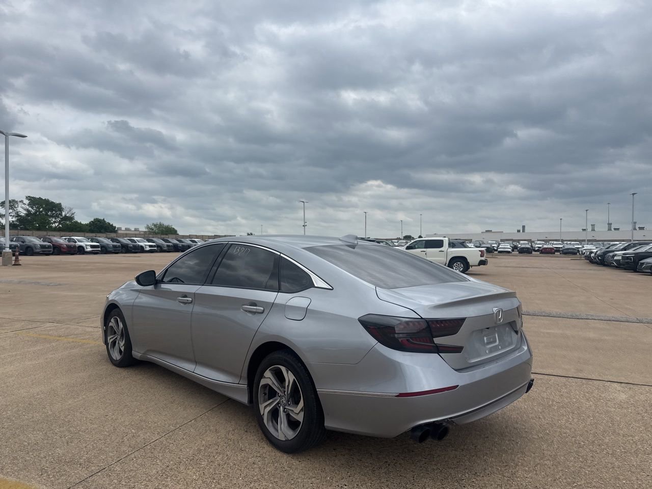 Used 2019 Honda Accord EX image 16