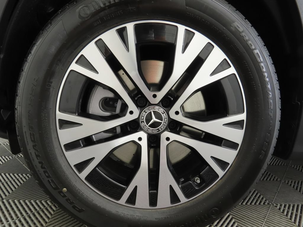 Used 2026 Mercedes-Benz GLB 250 image 30