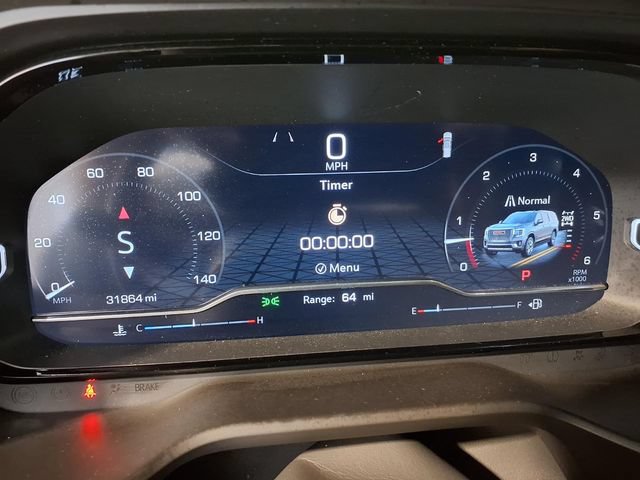 Used 2024 GMC Yukon Denali w/ Advanced Technology Package AWD/4WD image 14