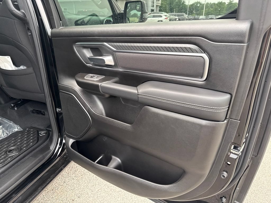 New 2026 RAM 1500 Big Horn AWD/4WD image 25