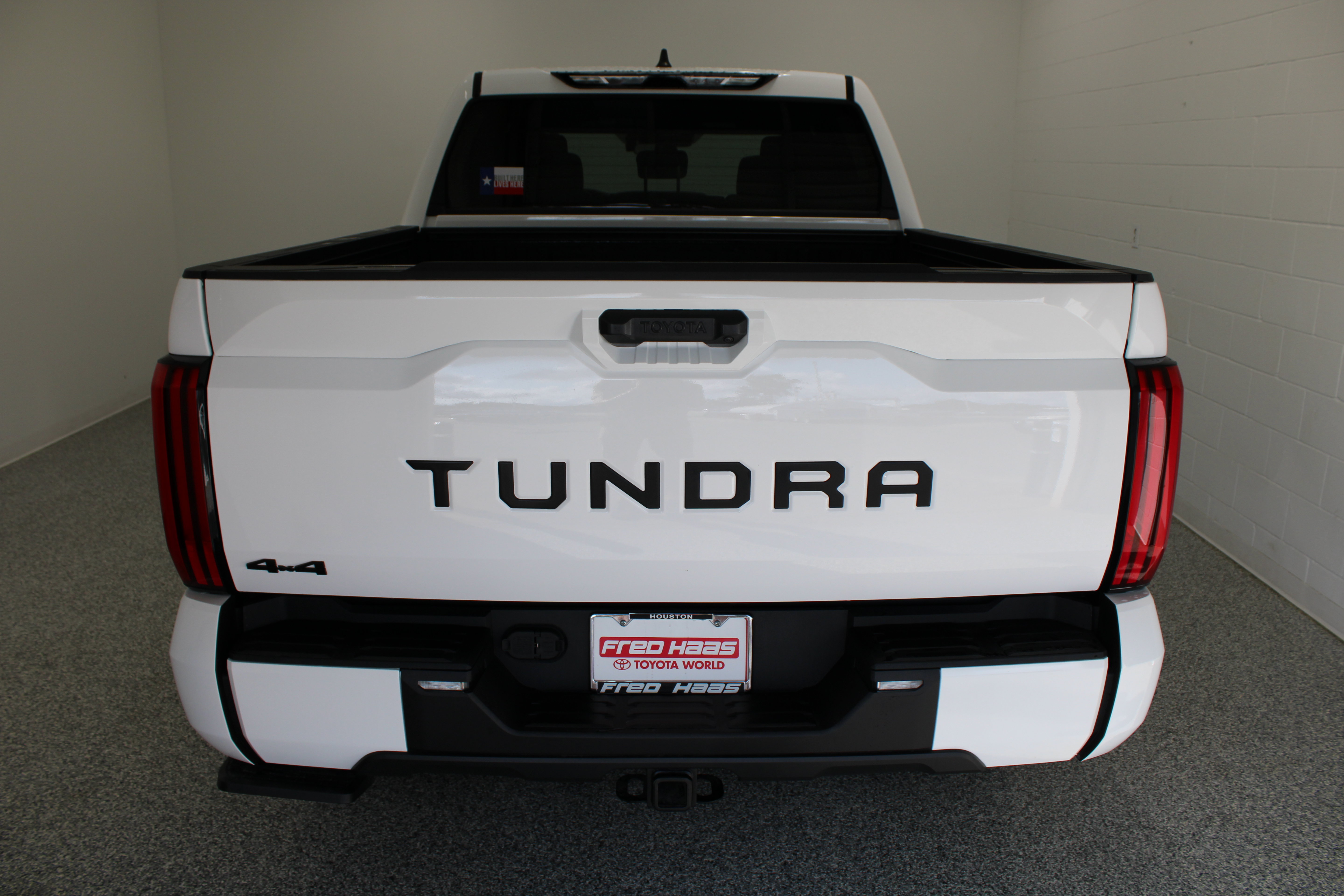 Used 2026 Toyota Tundra SR5 w/ SX Package AWD/4WD image 8