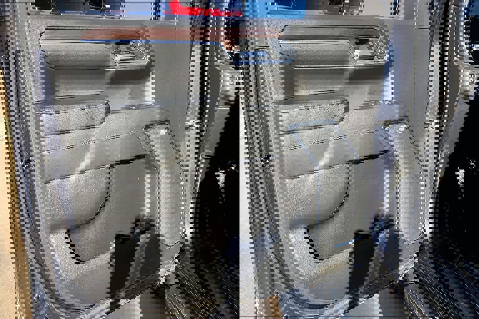 Certified 2024 GMC Sierra 1500 SLT image 21