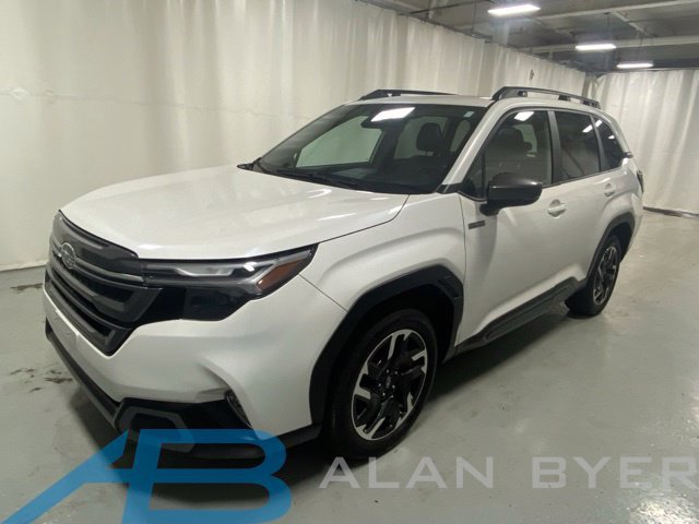 Used 2025 Subaru Forester Limited w/ Popular Package