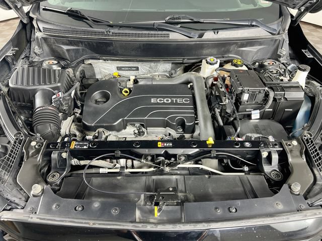 Used 2022 GMC Terrain SLE w/ Driver Convenience Package FWD image 28