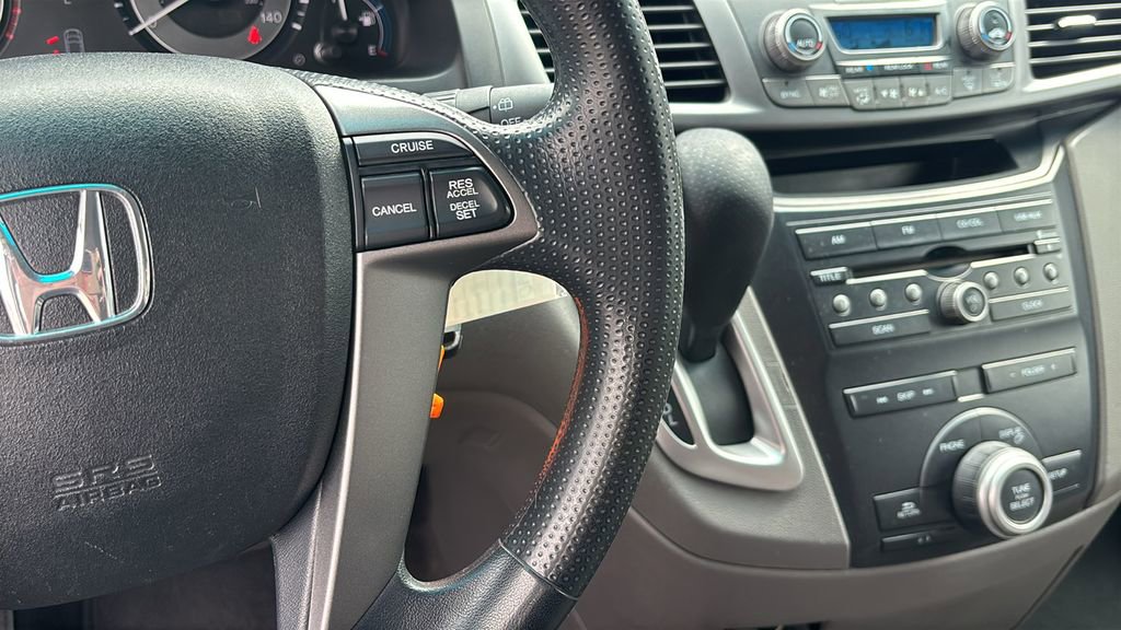 Used 2012 Honda Odyssey EX image 18