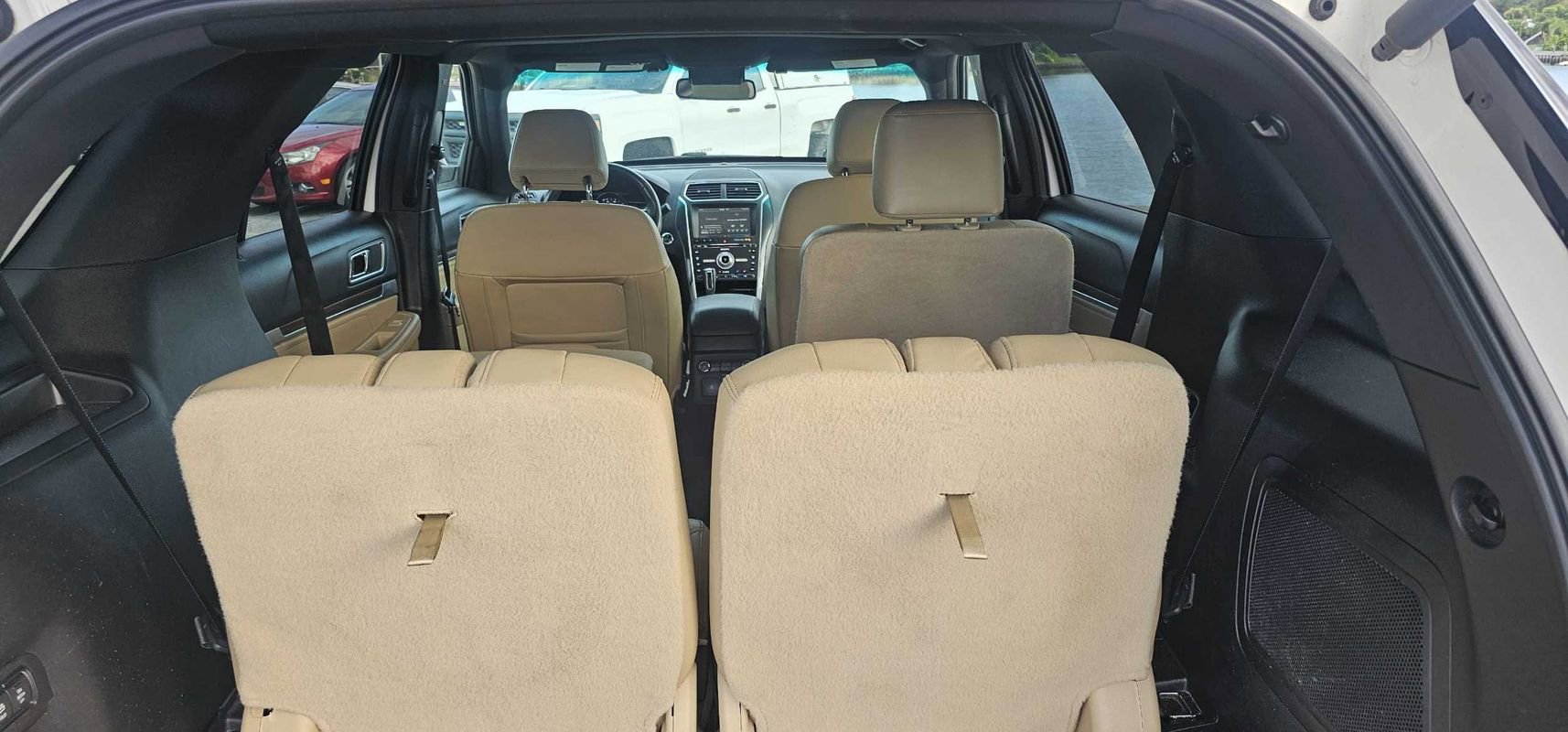 Used 2016 Ford Explorer Limited w/ Equipment Group 301A FWD image 19