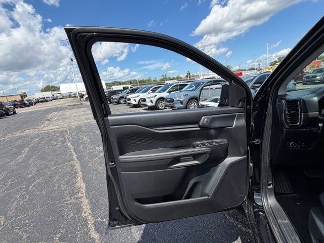 New 2026 Ford Ranger XLT w/ Equipment Group 301A High AWD/4WD image 15