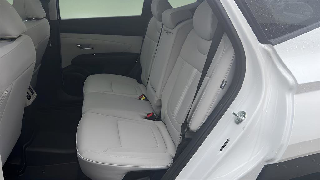 Certified 2026 Hyundai Tucson SEL image 12