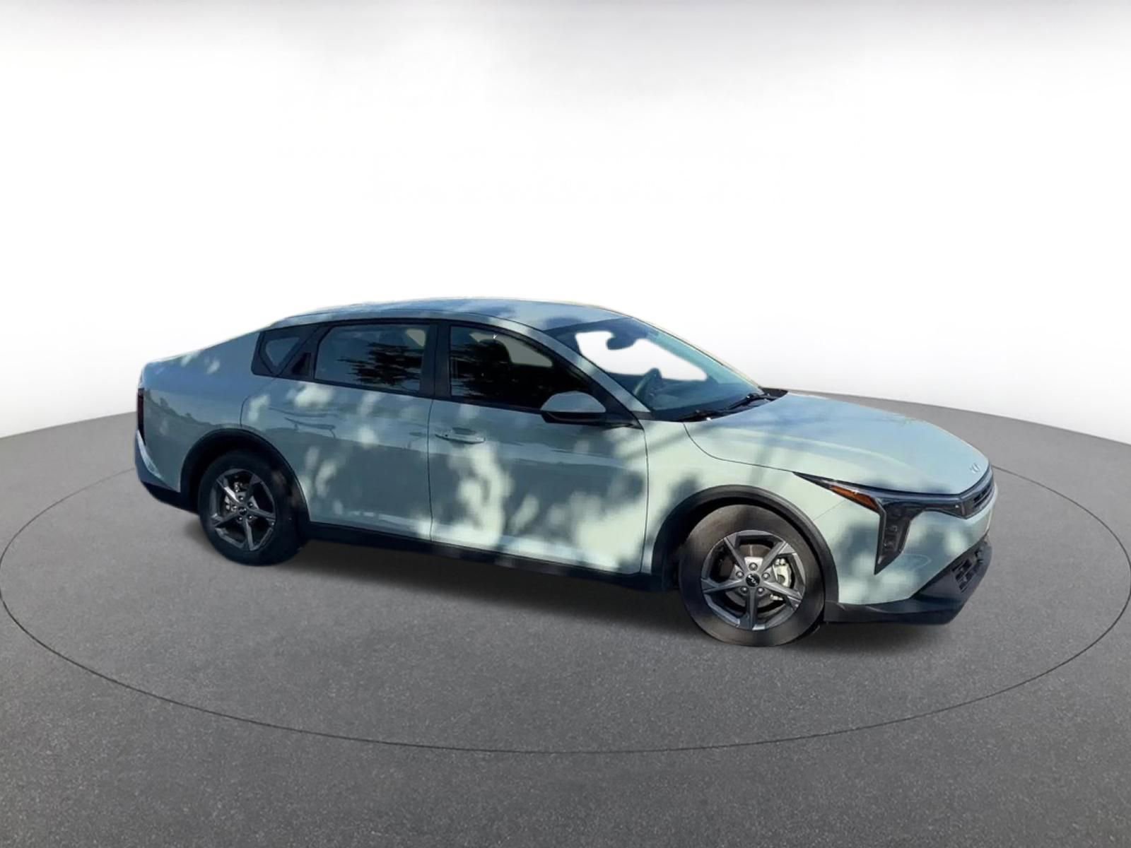 Used 2025 Kia K4 FWD video 2