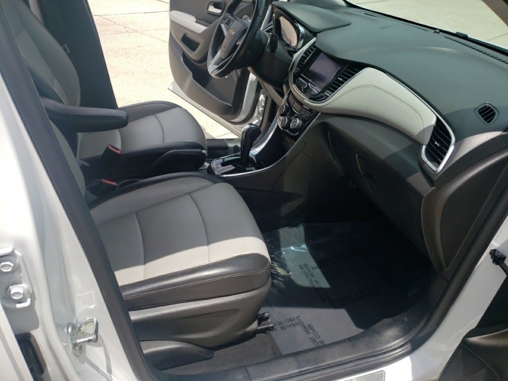 Used 2020 Chevrolet Trax Premier image 14