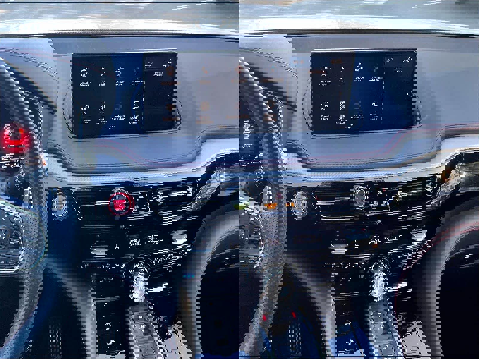 Used 2023 Acura MDX A-Spec image 8