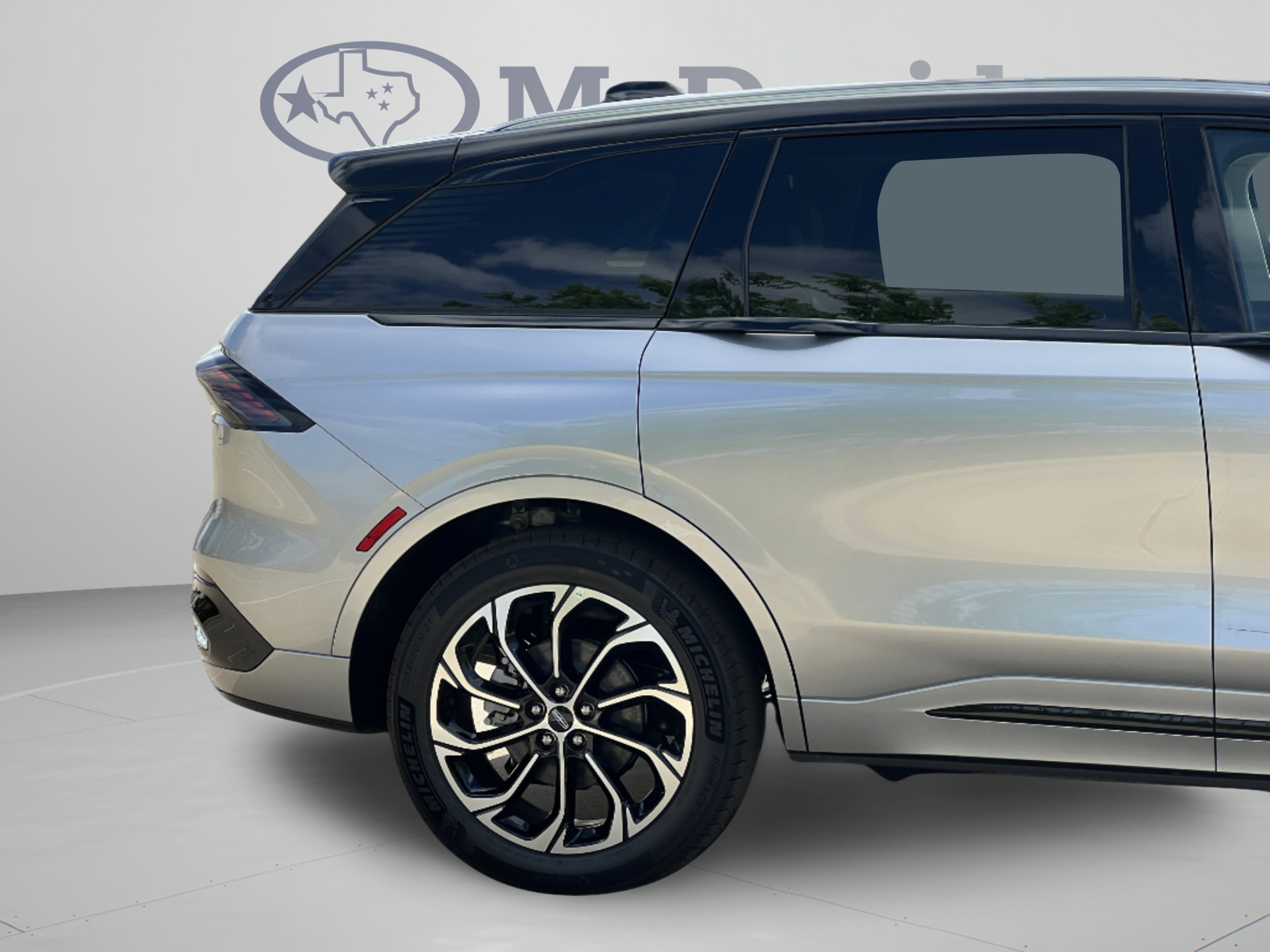 New 2026 Lincoln Nautilus Reserve AWD/4WD image 44