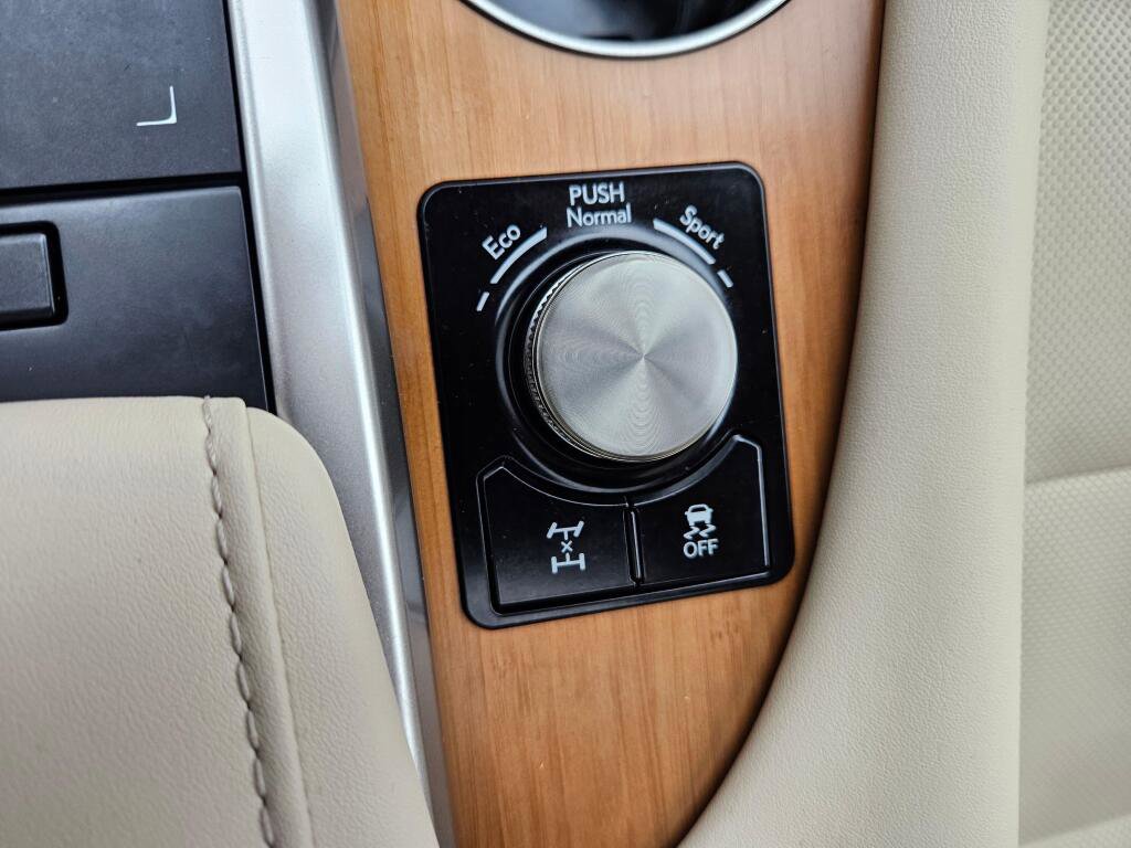 Used 2020 Lexus RX 350 AWD w/ Premium Package image 34