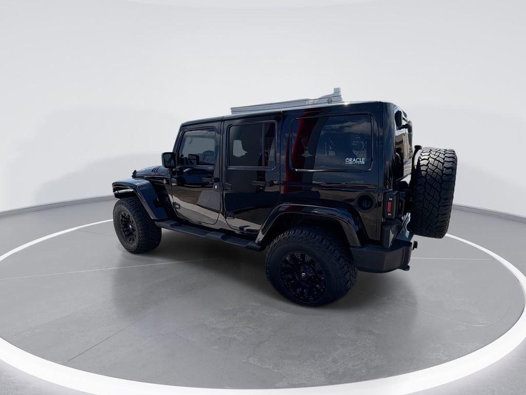 Used 2014 Jeep Wrangler Unlimited Sahara w/ Dual Top Group AWD/4WD image 6