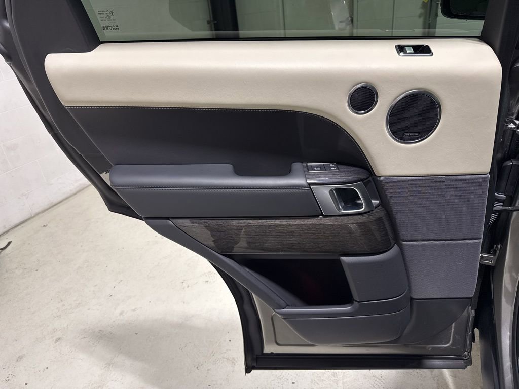 Used 2019 Land Rover Range Rover Sport Autobiography image 31