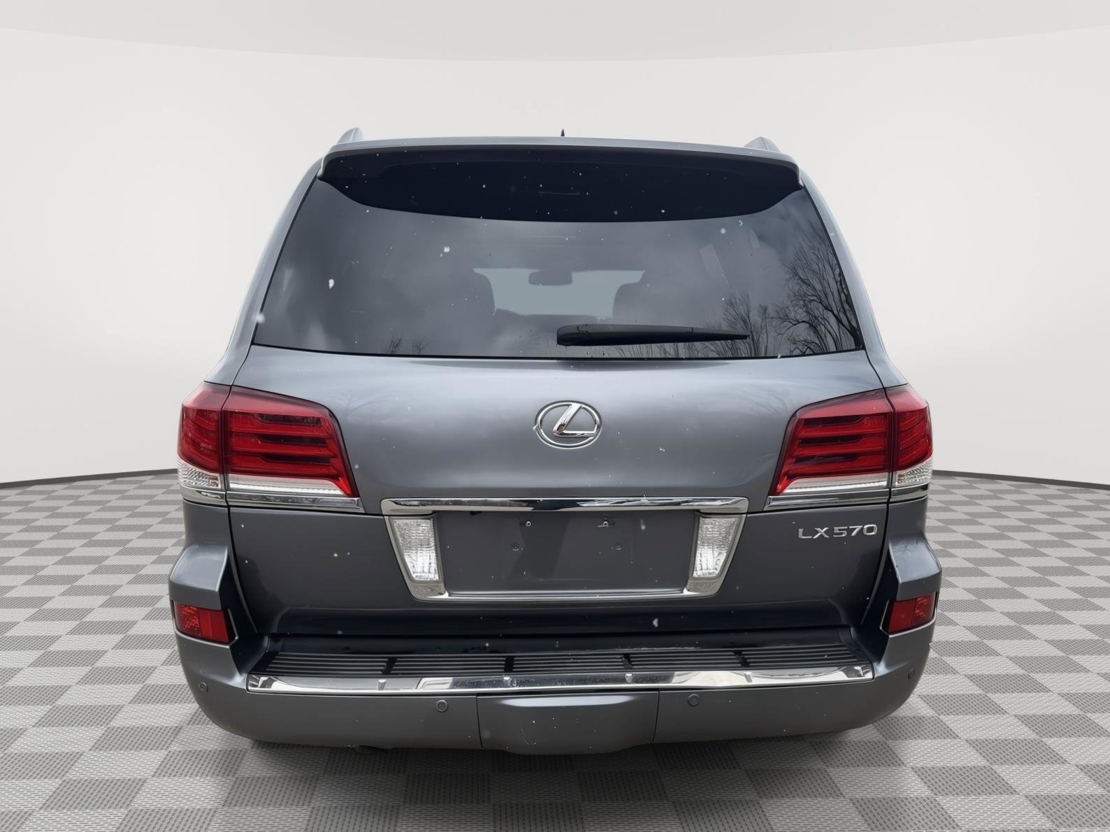 Used 2015 Lexus LX 570 4WD image 6
