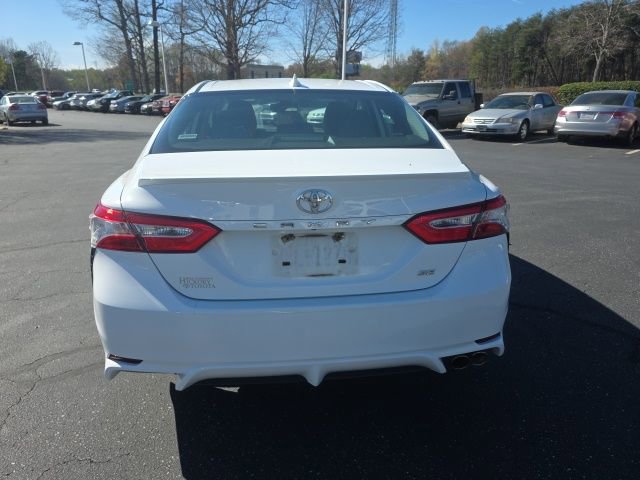 Used 2020 Toyota Camry SE w/ Convenience Package image 7