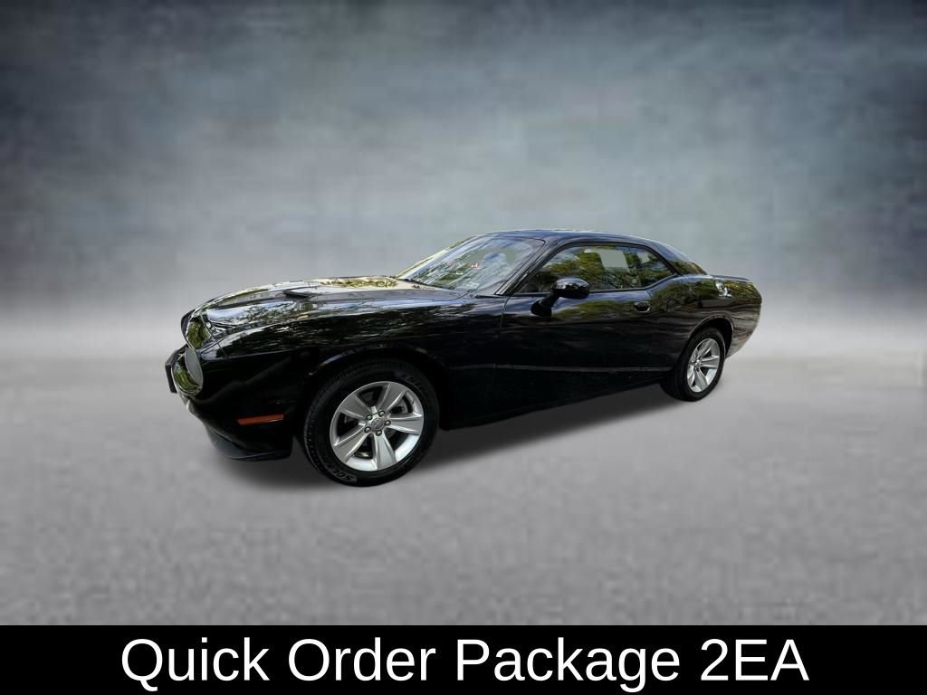 Certified 2023 Dodge Challenger SXT RWD image 3