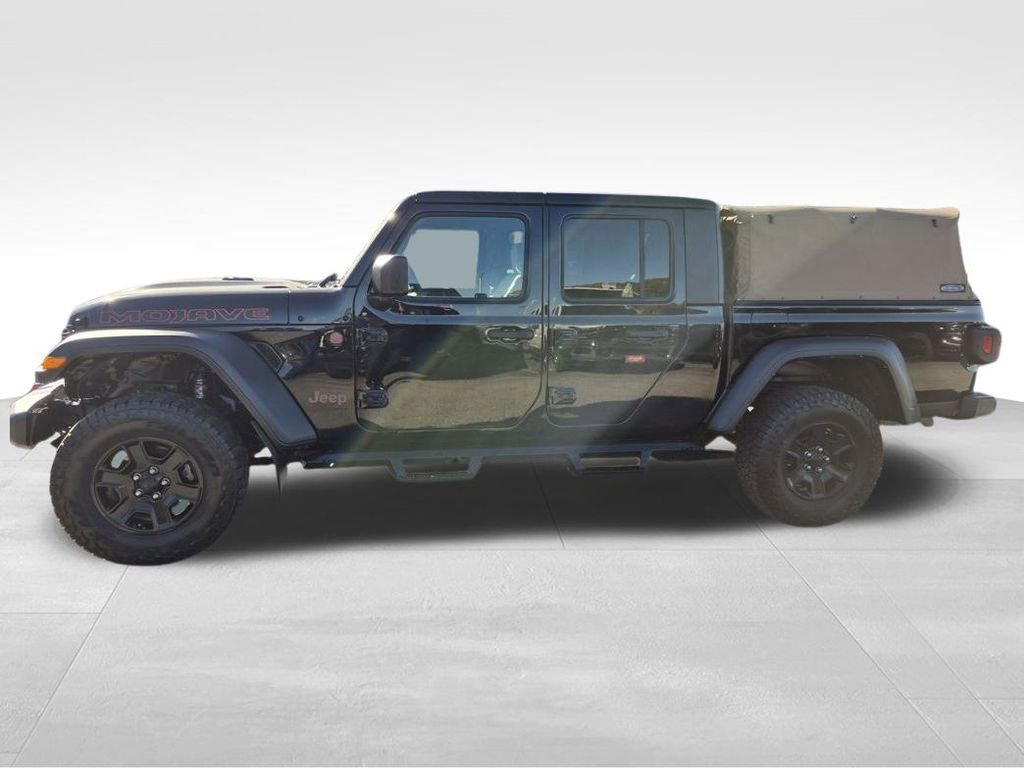 New 2025 Jeep Gladiator Mojave w/ Convenience Group image 3
