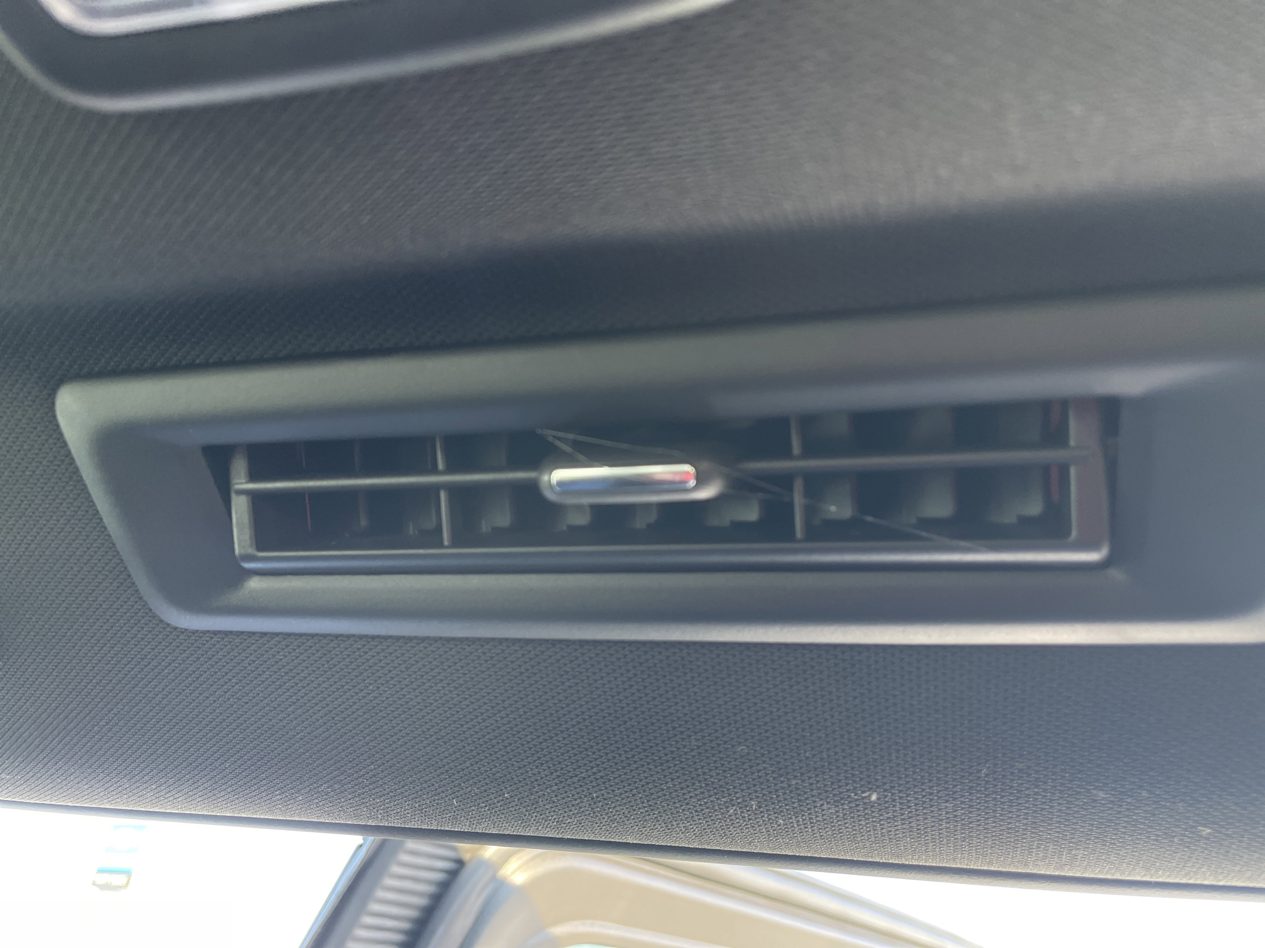 Certified 2025 Chevrolet Suburban High Country image 37