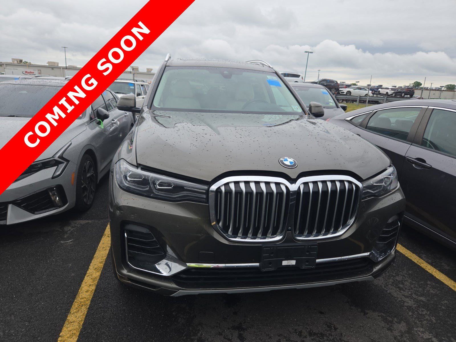 Used 2021 BMW X7 xDrive40i w/ Premium Package 2 AWD/4WD image 3