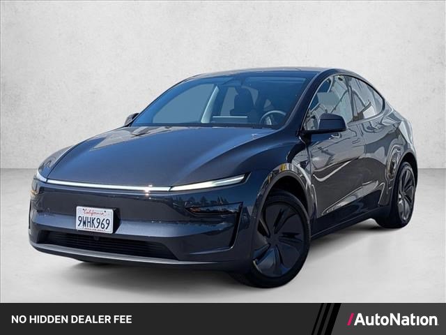 Used 2026 Tesla Model Y 2WD image 1