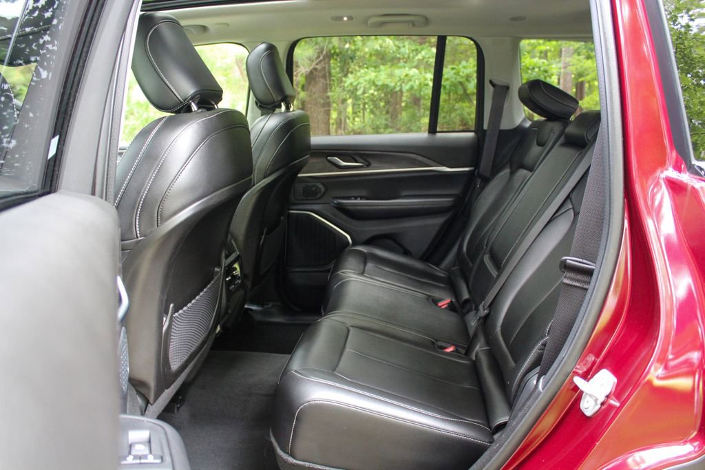 Used 2023 Jeep Grand Cherokee 4WD 4xe image 19