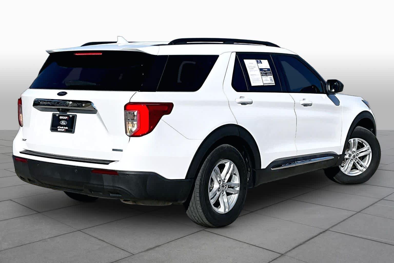 Certified 2020 Ford Explorer XLT RWD image 15