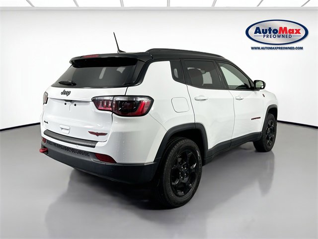Used 2024 Jeep Compass Trailhawk image 2