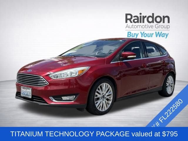 Used 2015 Ford Focus Titanium w/ Titanium Technology Package FWD image 3
