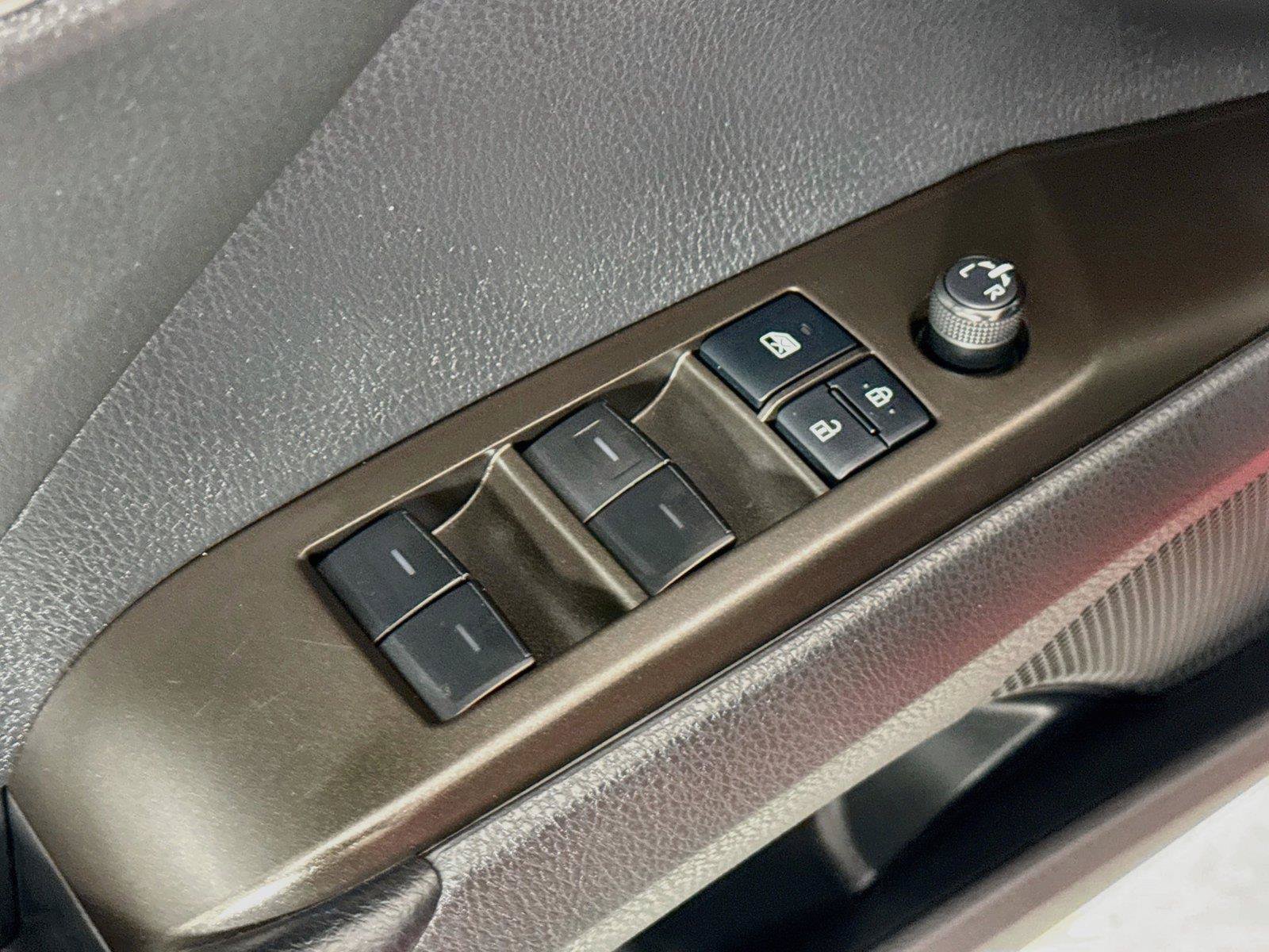 Certified 2022 Toyota Camry SE FWD image 27