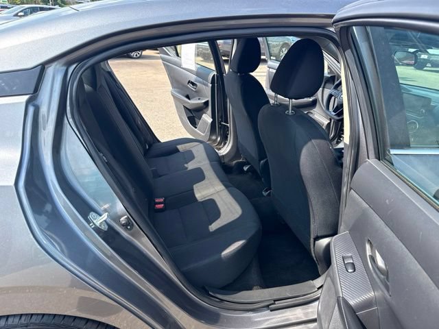 Used 2024 Nissan Sentra S FWD image 11
