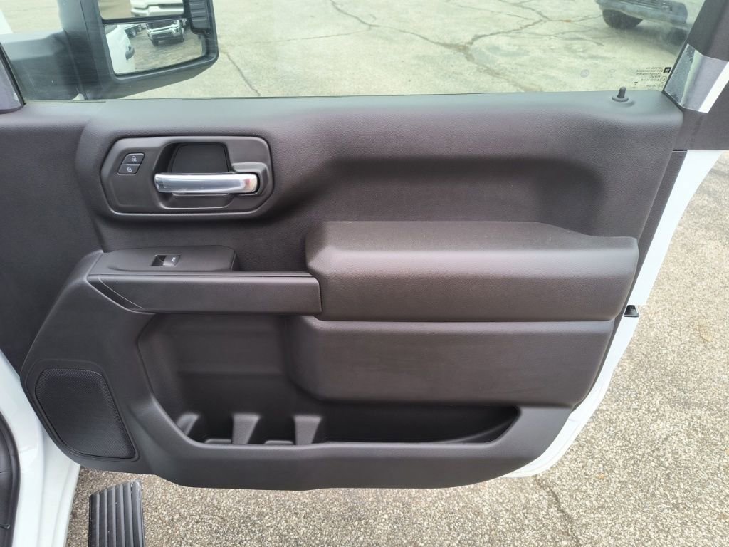 Used 2024 Chevrolet Silverado 3500 W/T w/ Snow Plow Prep Package image 17