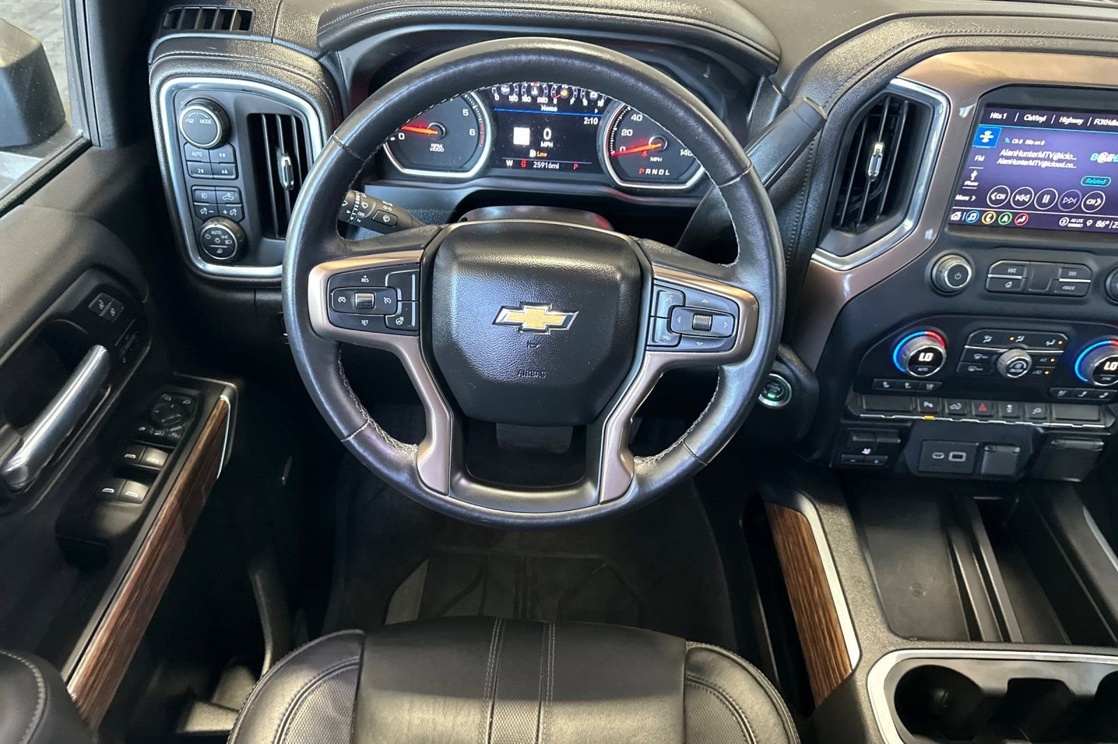 Used 2022 Chevrolet Silverado 3500 High Country AWD/4WD image 14