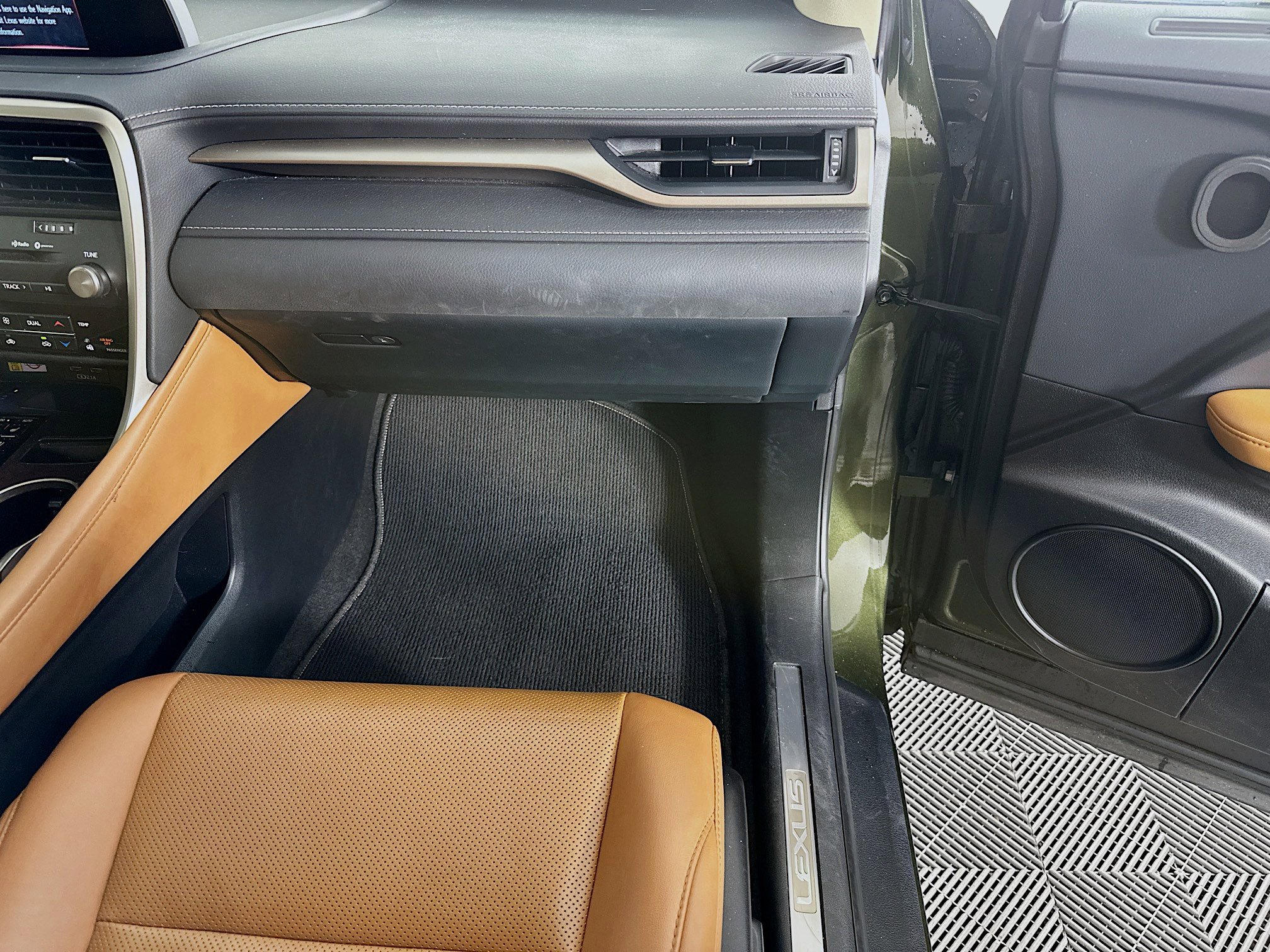 Certified 2022 Lexus RX 350 FWD w/ Premium Package image 33