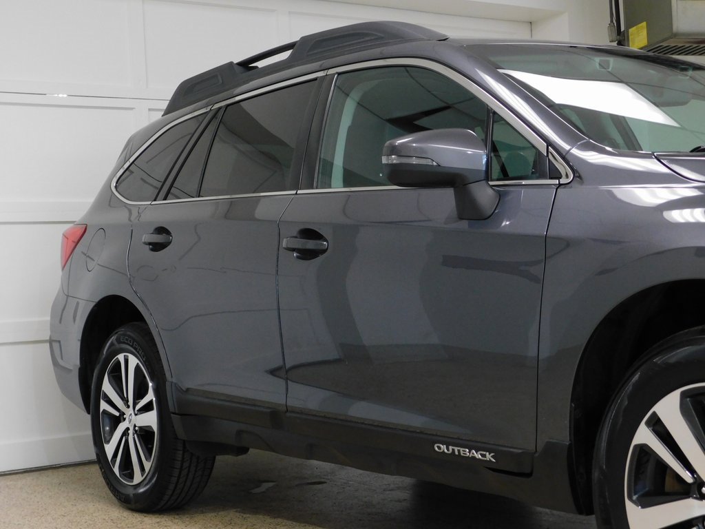 Used 2018 Subaru Outback 2.5i Limited image 10