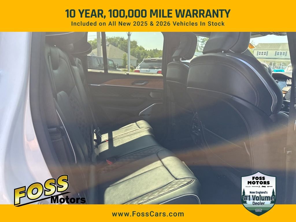 Used 2022 Jeep Grand Cherokee Summit image 13