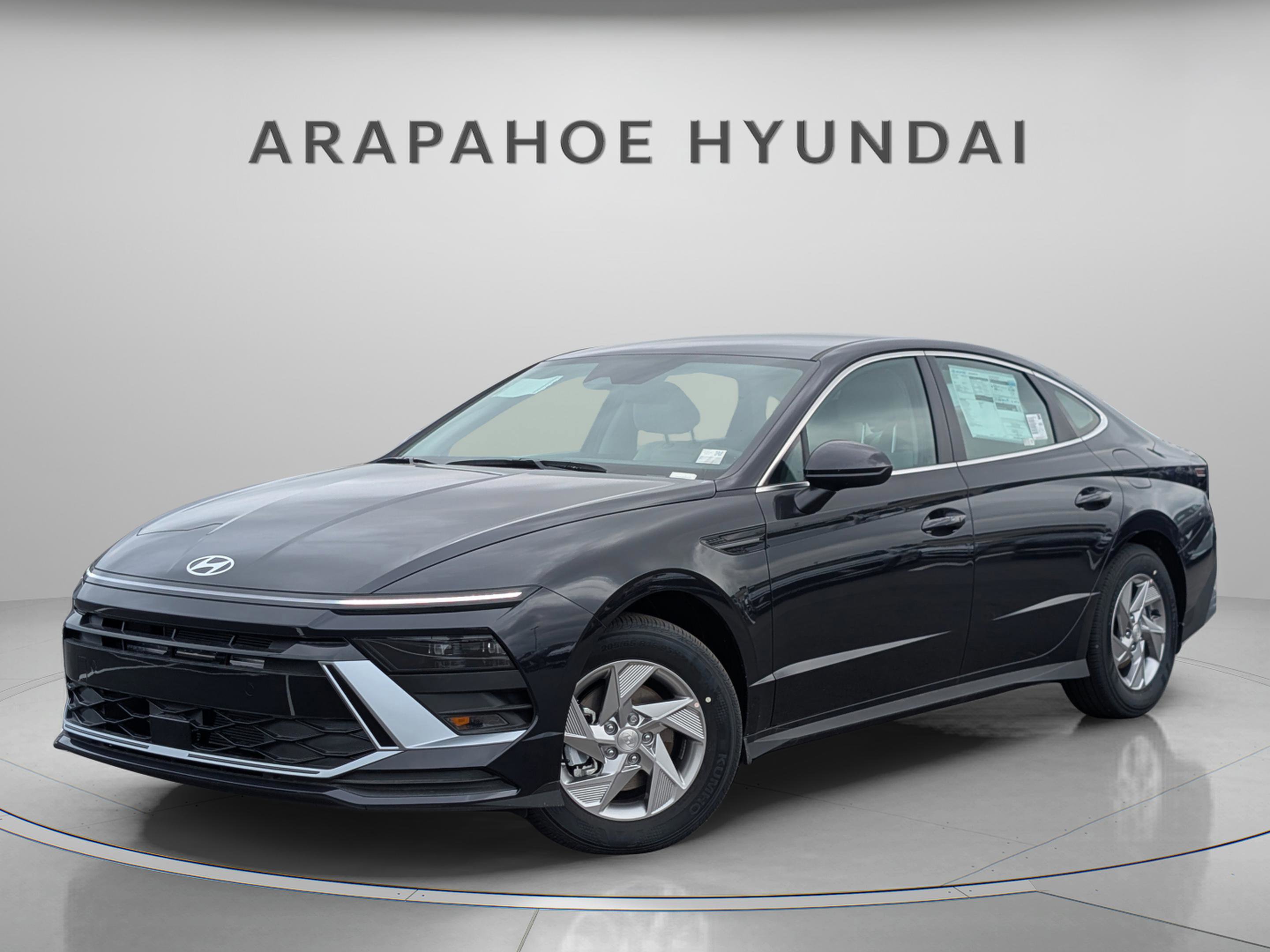 Used 2025 Hyundai Sonata SE FWD image 1