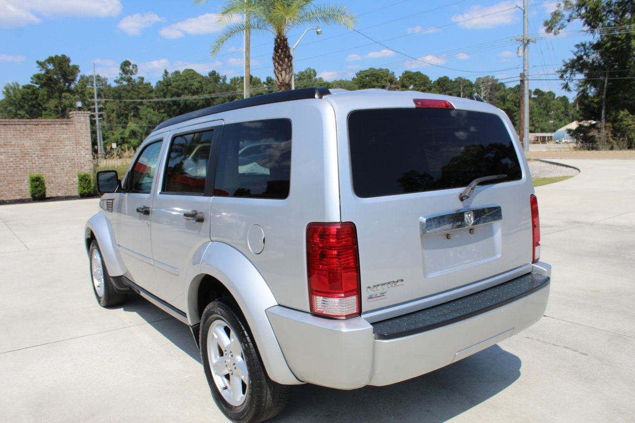 Used 2007 Dodge Nitro SLT image 5