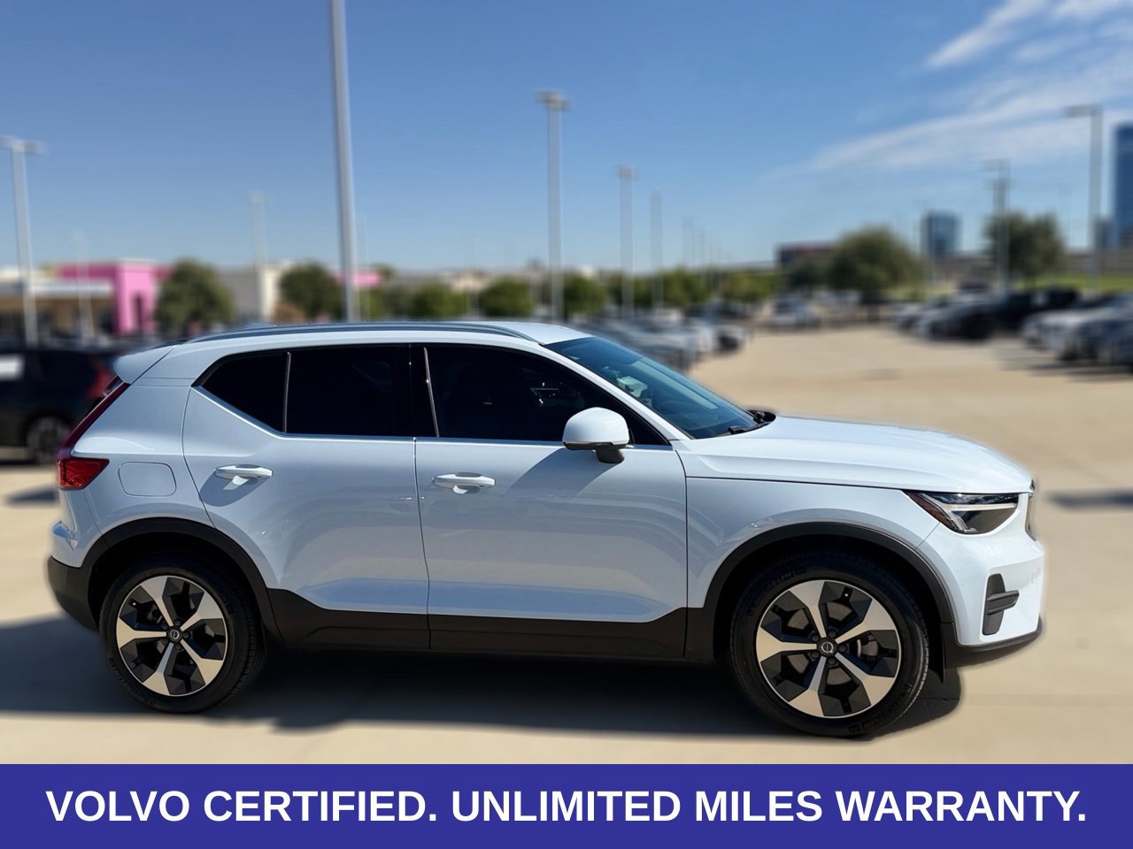 Certified 2024 Volvo XC40 B5 Core AWD/4WD image 10