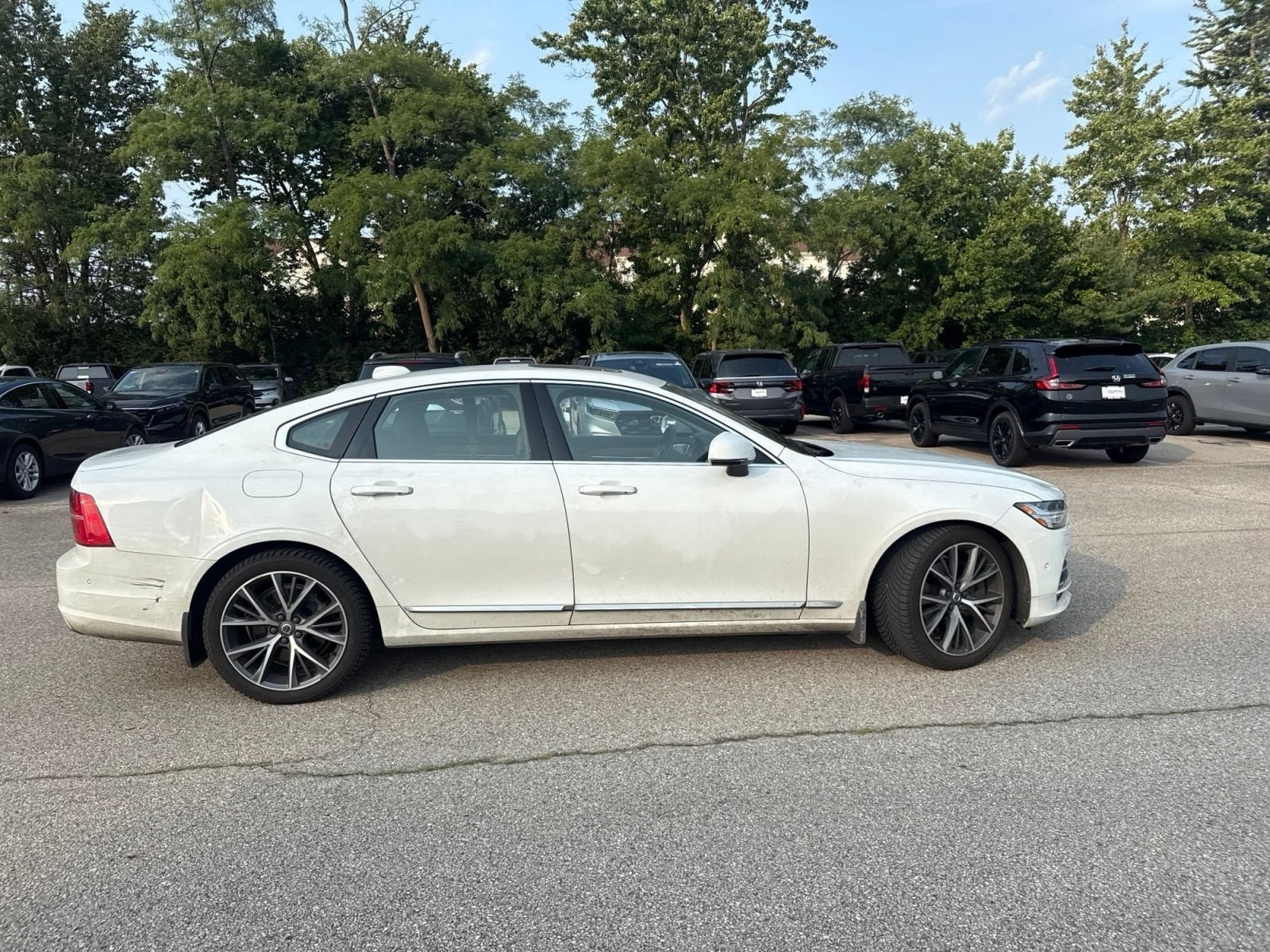 Used 2017 Volvo S90 T6 Inscription w/ Vision Package AWD/4WD image 31