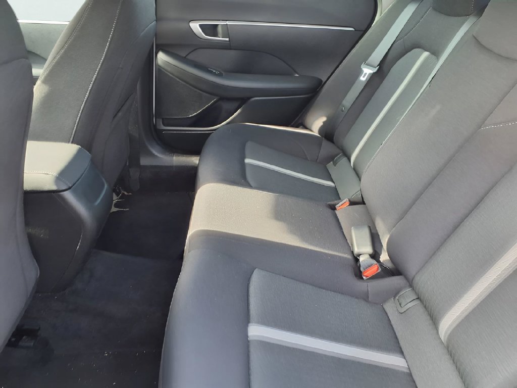 Used 2026 Hyundai Sonata SE FWD image 11