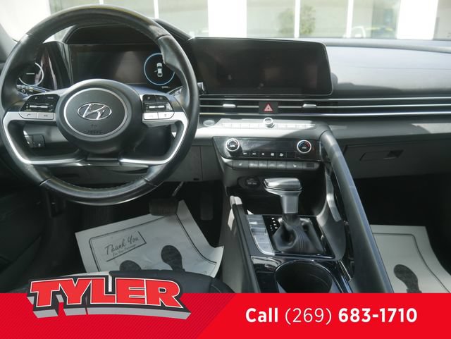 Used 2022 Hyundai Elantra Limited FWD image 38